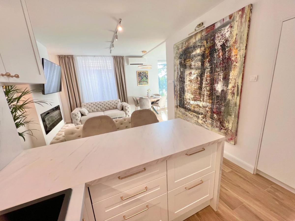 Apartment Velvet - Free Private Garage Дубровник Экстерьер фото